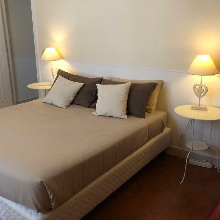 Vicolo Doria Apartment Рим Екстер'єр фото