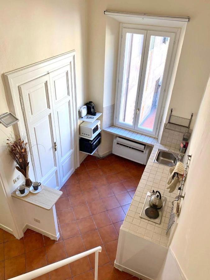 Vicolo Doria Apartment Рим Екстер'єр фото