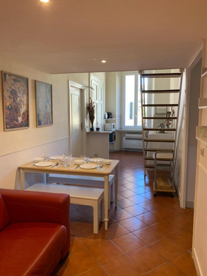 Vicolo Doria Apartment Рим Екстер'єр фото